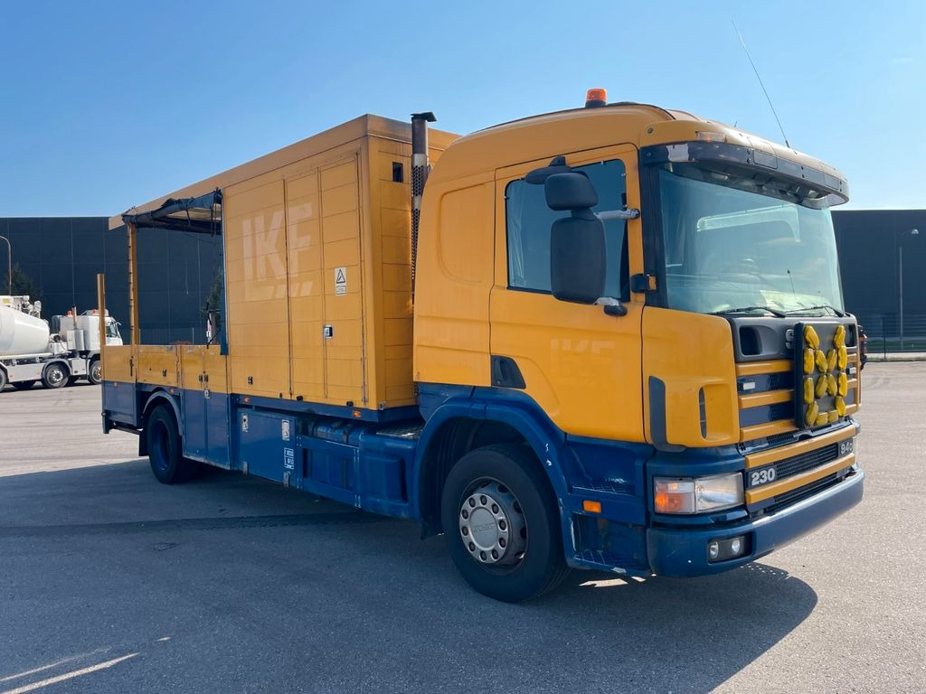 Scania P94/230 LB 4x2 Euro 3 Schaltgetriebe - Dropside/ Flatbed truck: picture 2 Scania P94/230 LB 4x2 Euro 3 Schaltgetriebe - Dropside/ Flatbed truck: picture 2
