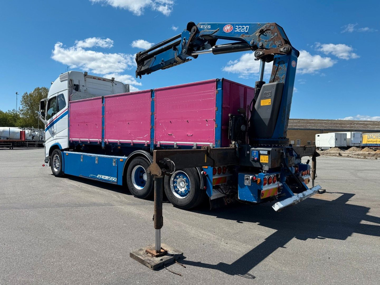 Volvo FH 16.550 6x2*4 / Crane HMF 3220K4 Euro 6 - Crane truck: picture 5 Volvo FH 16.550 6x2*4 / Crane HMF 3220K4 Euro 6 - Crane truck: picture 5