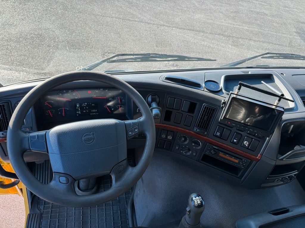 Vacuum truck Volvo FM 340 6x2*4 Euro 5 FFG Elephant 10 m3 Volvo FM 340 6x2*4 Euro 5 FFG Elephant 10 m3: picture 6