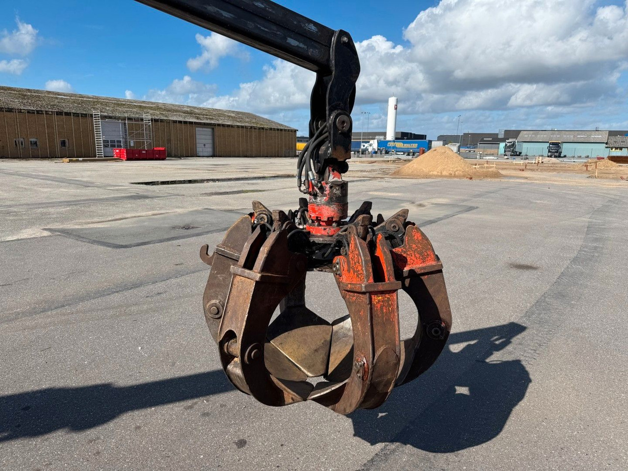 Crane truck Volvo FM340 6x2*4 Kipper / Palfinger Epsilon 150Z96: picture 17