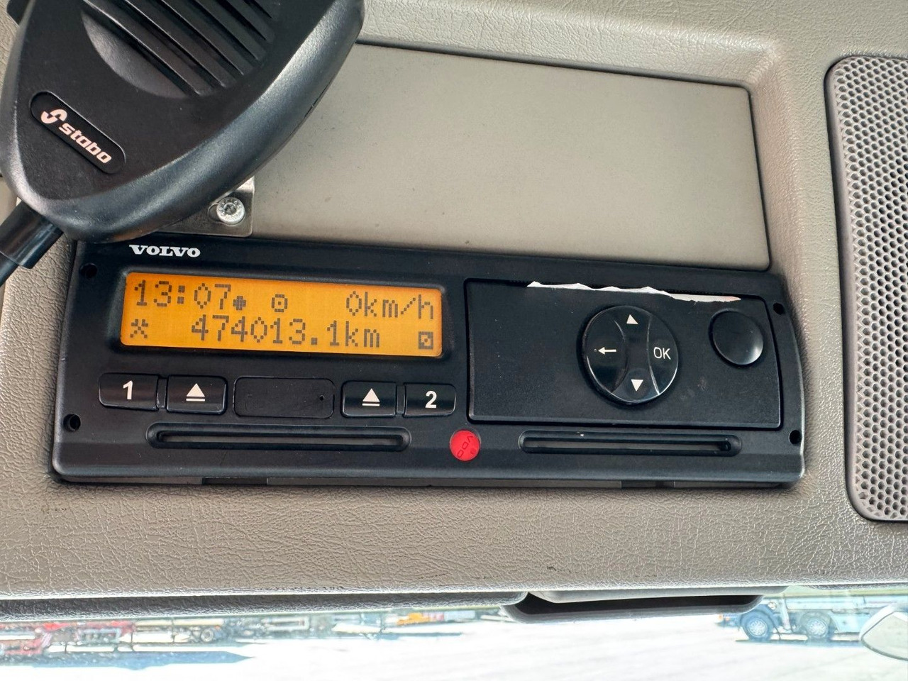 Crane truck Volvo FM340 6x2*4 Kipper / Palfinger Epsilon 150Z96: picture 8