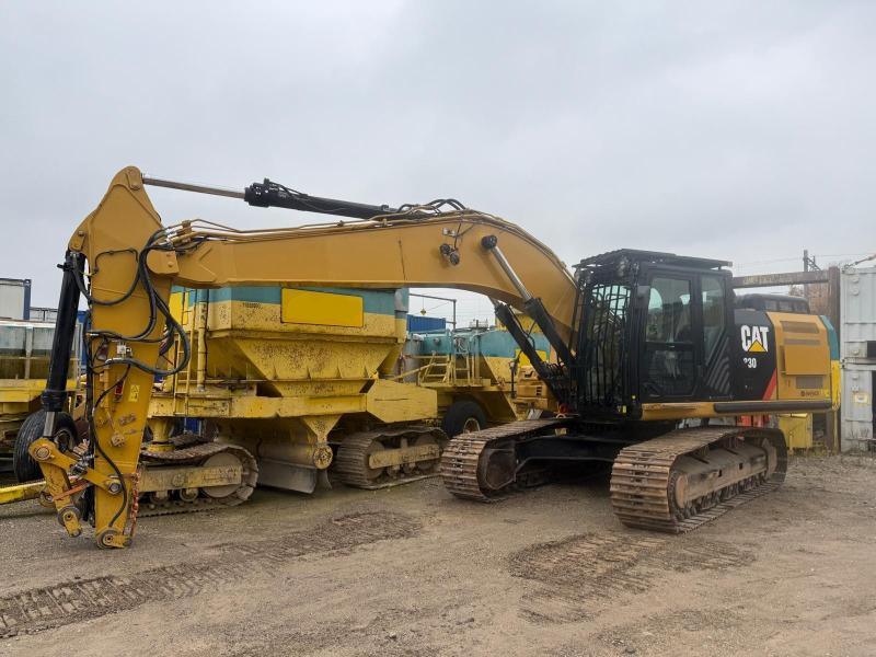 Caterpillar 330FLN - Crawler excavator: picture 2 Caterpillar 330FLN - Crawler excavator: picture 2