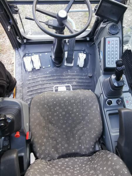 Liebherr A918 Compact - Wheel excavator: picture 4 Liebherr A918 Compact - Wheel excavator: picture 4