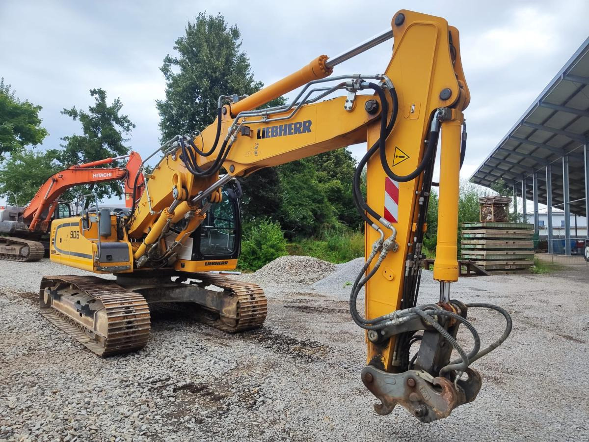 Liebherr R906LC Litronic - Crawler excavator: picture 3 Liebherr R906LC Litronic - Crawler excavator: picture 3