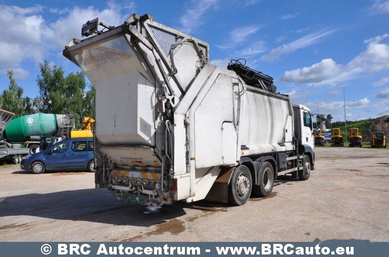 Garbage truck MAN TGA 26.310: picture 7