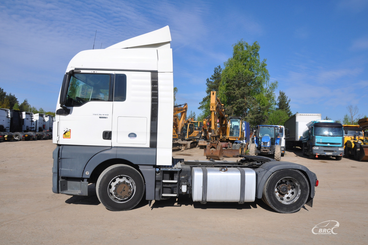 MAN TGX 18.440 - Tractor unit: picture 3 MAN TGX 18.440 - Tractor unit: picture 3