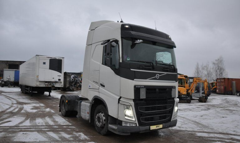 Volvo FH Euro6 - Tractor unit: picture 2 Volvo FH Euro6 - Tractor unit: picture 2