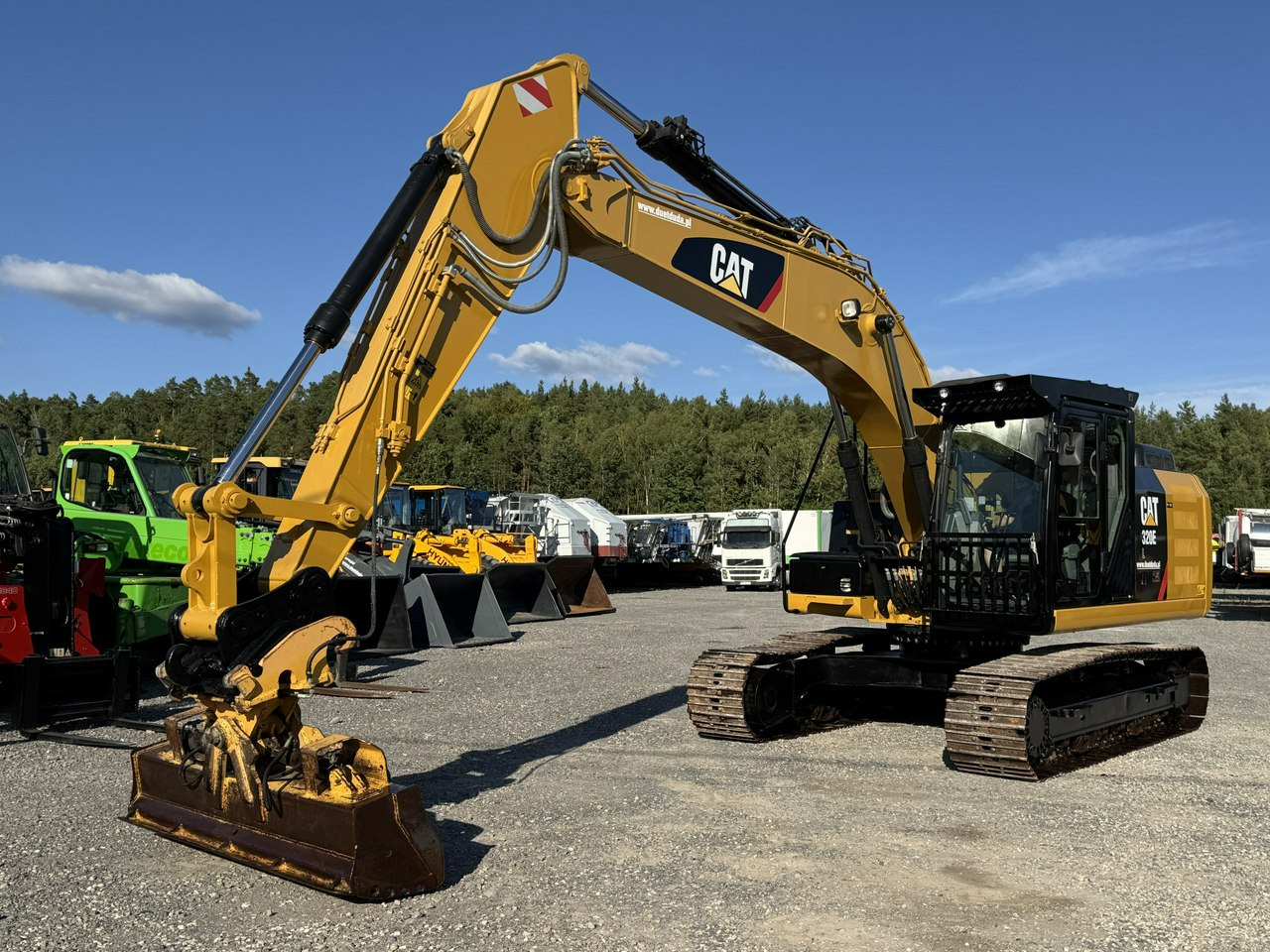 Caterpillar 320E L - Crawler excavator: picture 3 Caterpillar 320E L - Crawler excavator: picture 3