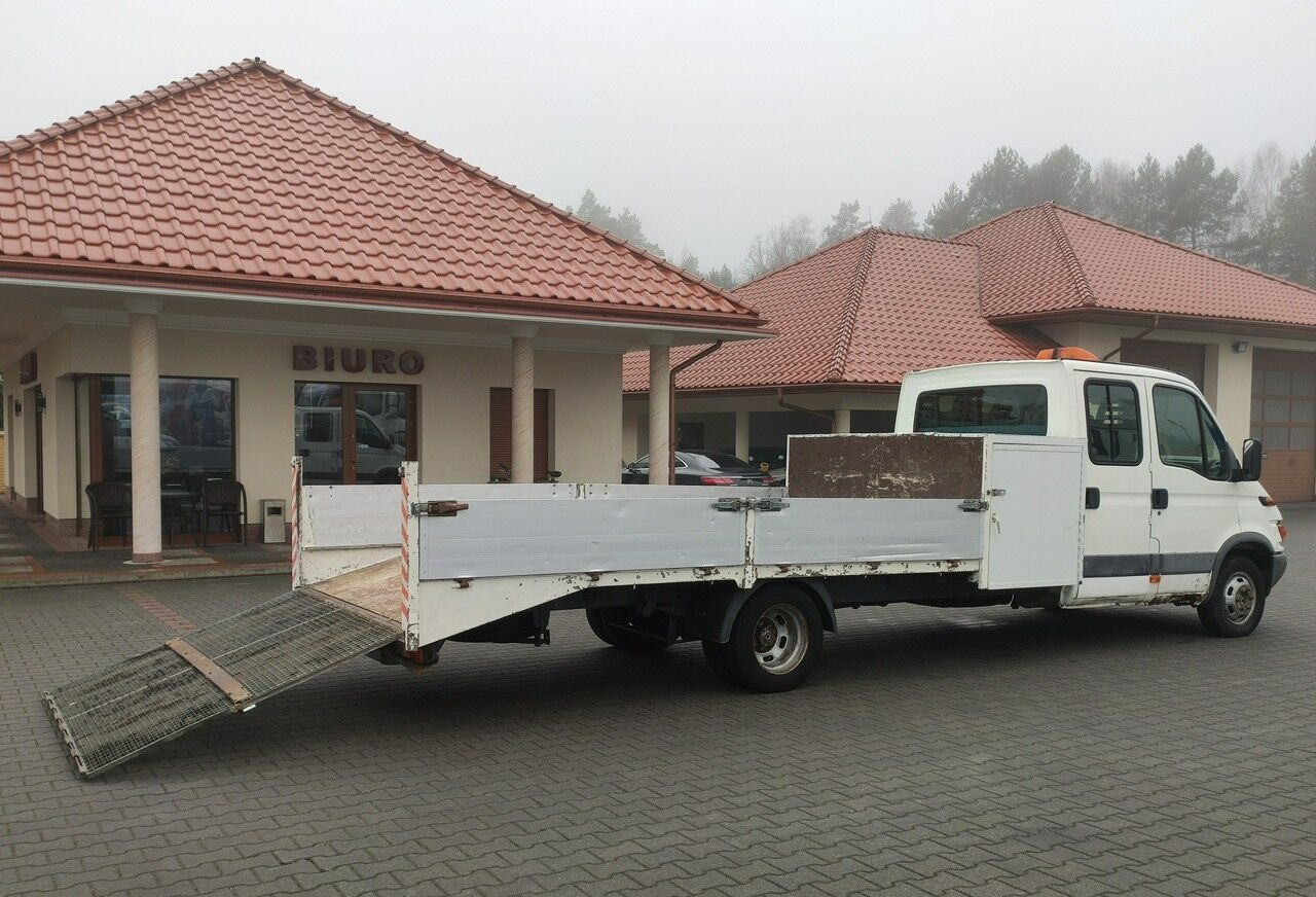 Flatbed van IVECO Daily: picture 1