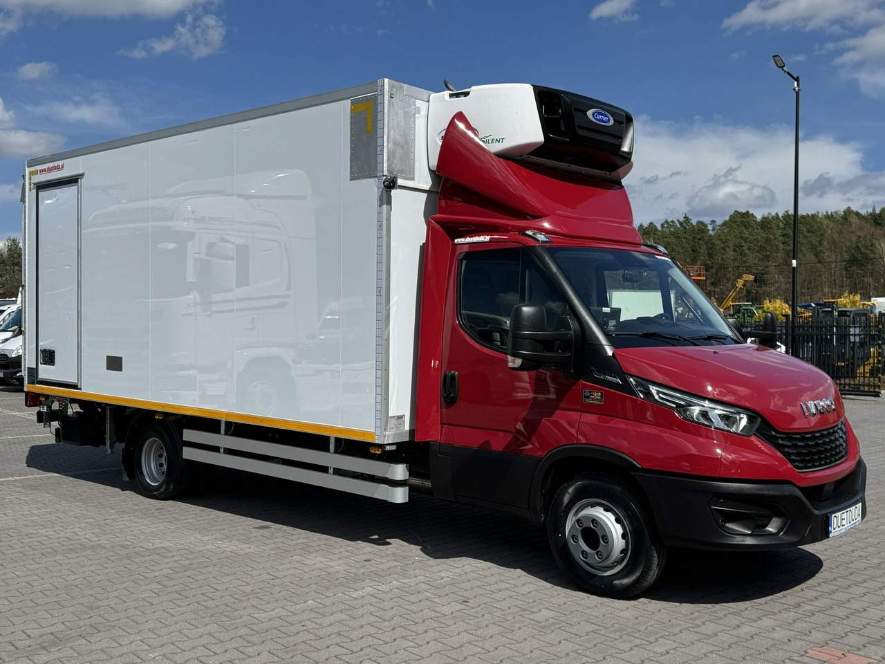 Iveco Daily 72C21 Mroźnia HI-MATIC Ściana Grodziowa Multitemperatura - Refrigerated van: picture 2 Iveco Daily 72C21 Mroźnia HI-MATIC Ściana Grodziowa Multitemperatura - Refrigerated van: picture 2