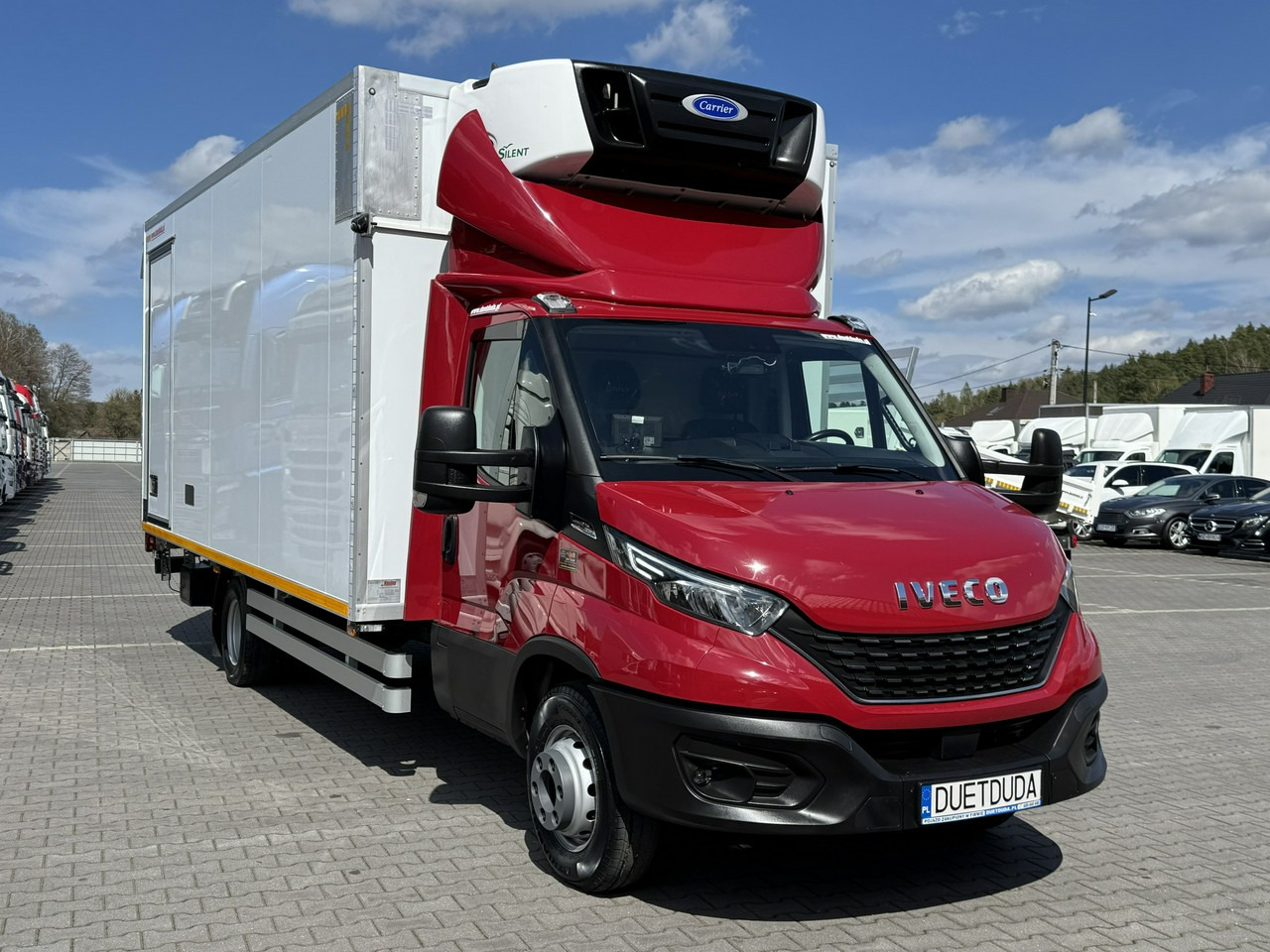 Iveco Daily 72C21 Mroźnia HI-MATIC Ściana Grodziowa Multitemperatura - Refrigerated van: picture 4 Iveco Daily 72C21 Mroźnia HI-MATIC Ściana Grodziowa Multitemperatura - Refrigerated van: picture 4