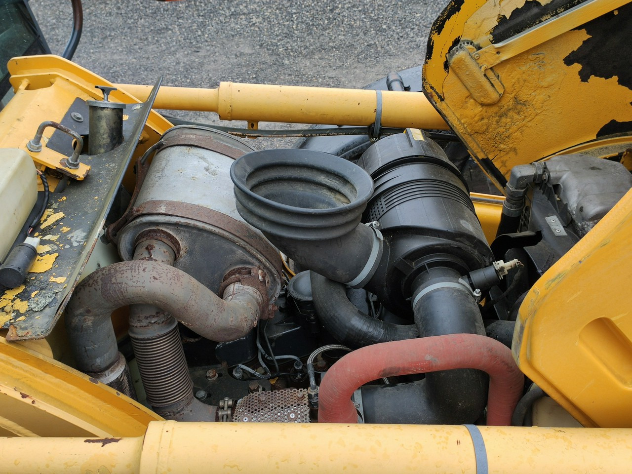 Backhoe loader Komatsu WB 93S-5E0 Bez Luzów Zadbana Sprawna Super Stan !!!: picture 26