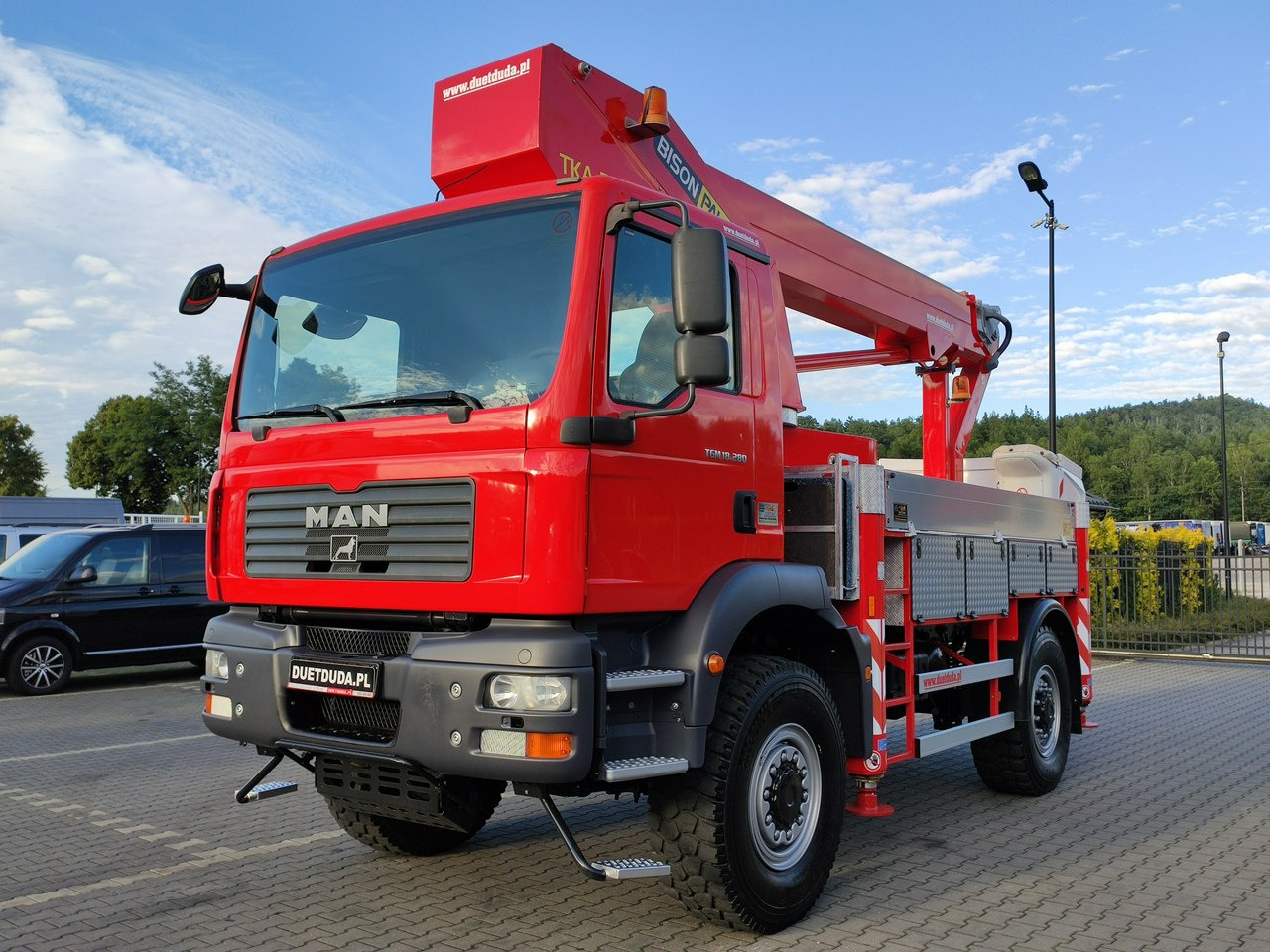 MAN TGM 18.280 4x4 Zwyżka Bison Palfinger TKA 28 Podnośnik Koszowy - Truck mounted aerial platform: picture 4 MAN TGM 18.280 4x4 Zwyżka Bison Palfinger TKA 28 Podnośnik Koszowy - Truck mounted aerial platform: picture 4