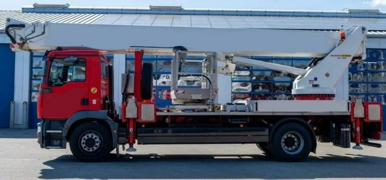 MAN TGM 18.280 Zwyżka WUMAG WT 450 Podnośnik Koszowy - Truck mounted aerial platform: picture 1 MAN TGM 18.280 Zwyżka WUMAG WT 450 Podnośnik Koszowy - Truck mounted aerial platform: picture 1