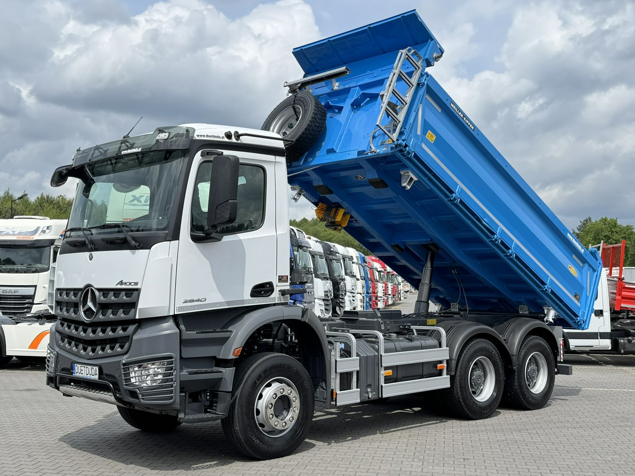 Mercedes Arocs 2640 6x4 3-Stronny Meiller-Kipper Mały Przebieg 99tys/km - Tipper: picture 1 Mercedes Arocs 2640 6x4 3-Stronny Meiller-Kipper Mały Przebieg 99tys/km - Tipper: picture 1