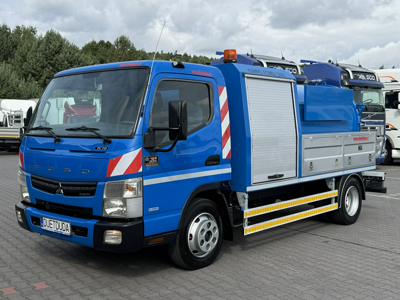 Mitsubishi Canter 7C18 3.0/150 KM Asenizcyjny - Vacuum truck: picture 2 Mitsubishi Canter 7C18 3.0/150 KM Asenizcyjny - Vacuum truck: picture 2