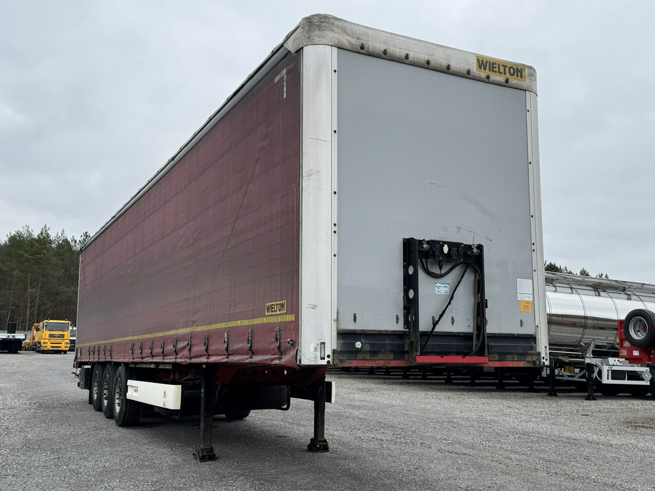 Wielton Standard Osie Mercedes Oś Podnoszona - Curtainsider semi-trailer: picture 4 Wielton Standard Osie Mercedes Oś Podnoszona - Curtainsider semi-trailer: picture 4