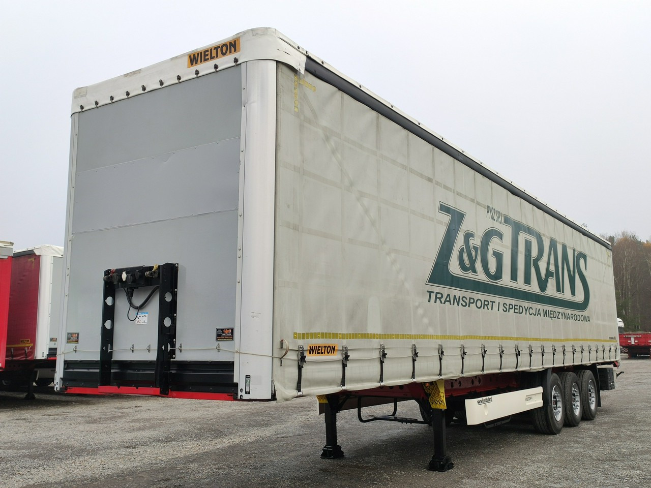 Wielton Standard Osie SAF - Curtainsider semi-trailer: picture 5 Wielton Standard Osie SAF - Curtainsider semi-trailer: picture 5