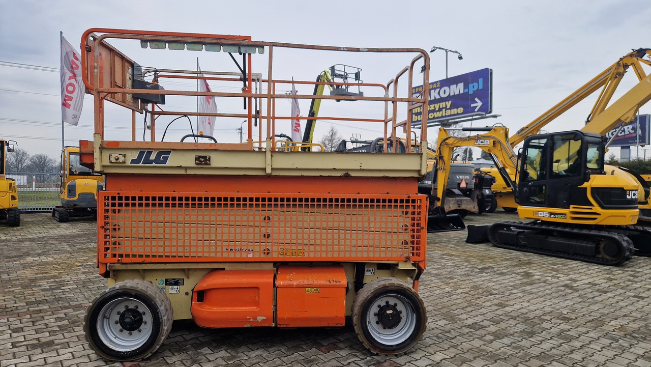 JLG 4069 LE - Scissor lift: picture 1 JLG 4069 LE - Scissor lift: picture 1