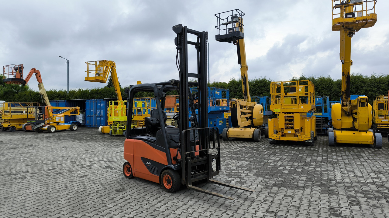 LINDE E 16 PH – 02 - Electric forklift: picture 3 LINDE E 16 PH – 02 - Electric forklift: picture 3