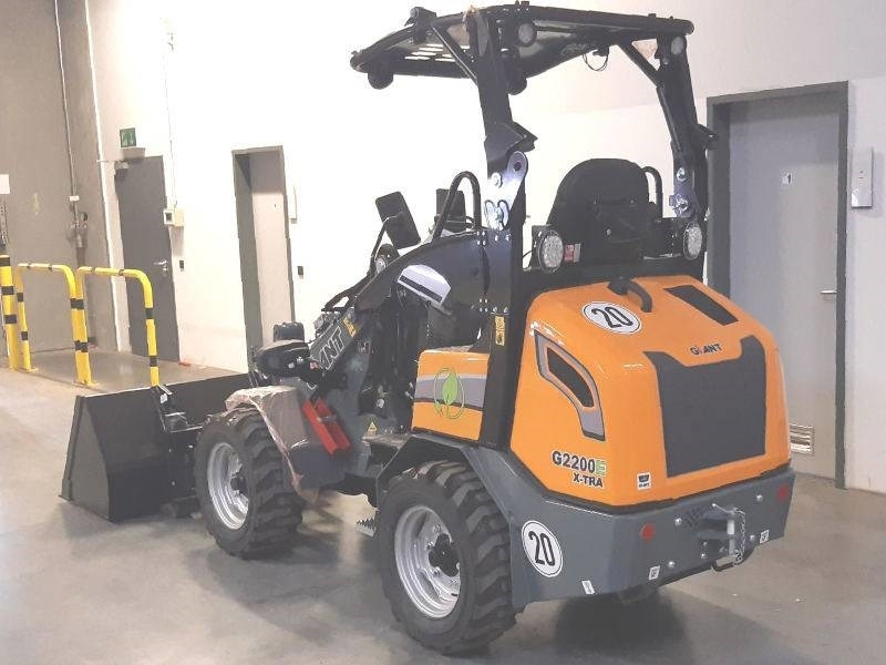 Giant G 2200 E X-Tra Elektro / electric  - Skid steer loader: picture 4 Giant G 2200 E X-Tra Elektro / electric  - Skid steer loader: picture 4