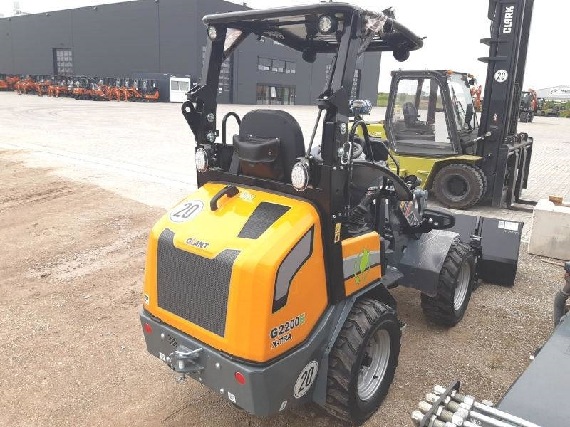 Giant G 2200 E X-Tra Elektro / electric  - Skid steer loader: picture 4 Giant G 2200 E X-Tra Elektro / electric  - Skid steer loader: picture 4