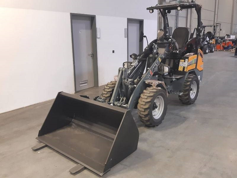 Giant G 2200 E X-Tra Elektro / electric  - Skid steer loader: picture 3 Giant G 2200 E X-Tra Elektro / electric  - Skid steer loader: picture 3