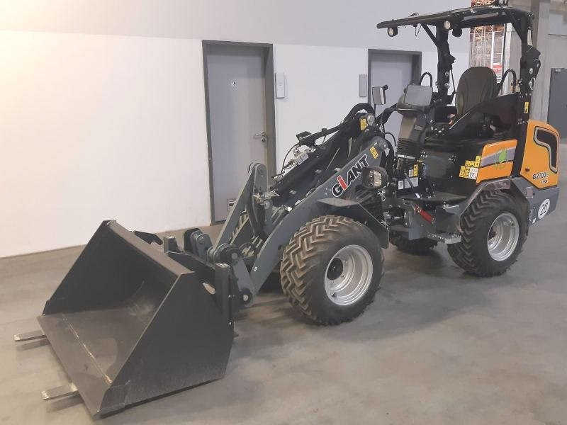 Giant G 2700 E X-Tra Elektro / electric  - Skid steer loader: picture 2 Giant G 2700 E X-Tra Elektro / electric  - Skid steer loader: picture 2