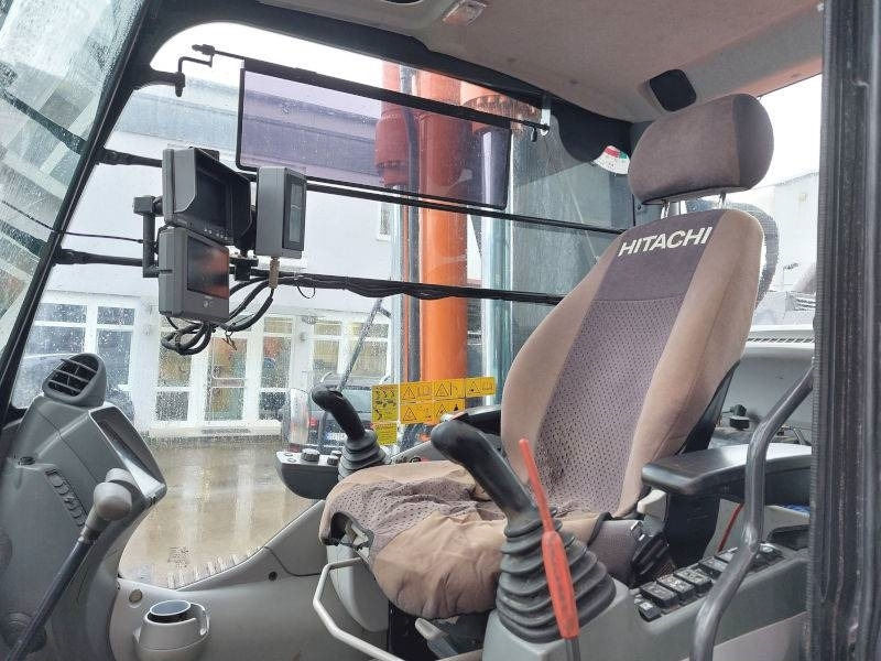 Demolition excavator Hitachi KTEG KMC400P-6: picture 13 Demolition excavator Hitachi KTEG KMC400P-6: picture 13