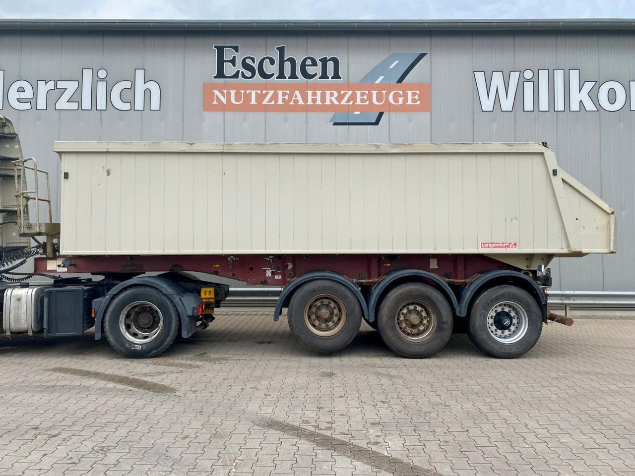 Langendorf SKA 24/29 ALU 24m³ | Luft-Lift*BPW-Achsen*Plane - Tipper semi-trailer: picture 2 Langendorf SKA 24/29 ALU 24m³ | Luft-Lift*BPW-Achsen*Plane - Tipper semi-trailer: picture 2