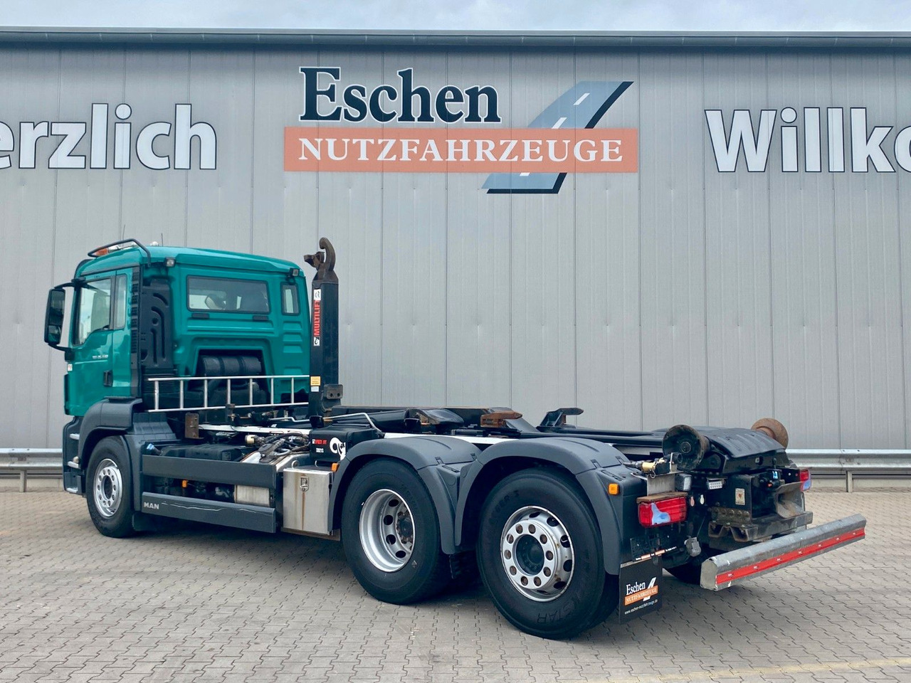 MAN TGS 26.440 6x2-4 | HIAB XR21S56*Kamera*AHK*Klima - Hook lift truck: picture 4 MAN TGS 26.440 6x2-4 | HIAB XR21S56*Kamera*AHK*Klima - Hook lift truck: picture 4