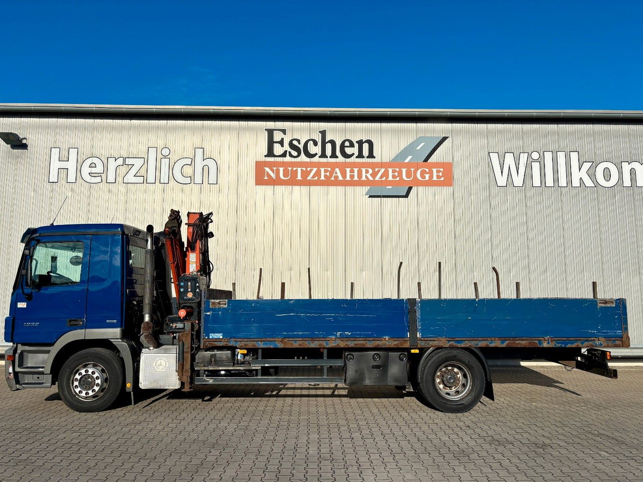 Mercedes-Benz Actros 1832 I Terex 85.2A3*9,10m*Telligent*Klima - Dropside/ Flatbed truck, Crane truck: picture 3 Mercedes-Benz Actros 1832 I Terex 85.2A3*9,10m*Telligent*Klima - Dropside/ Flatbed truck, Crane truck: picture 3