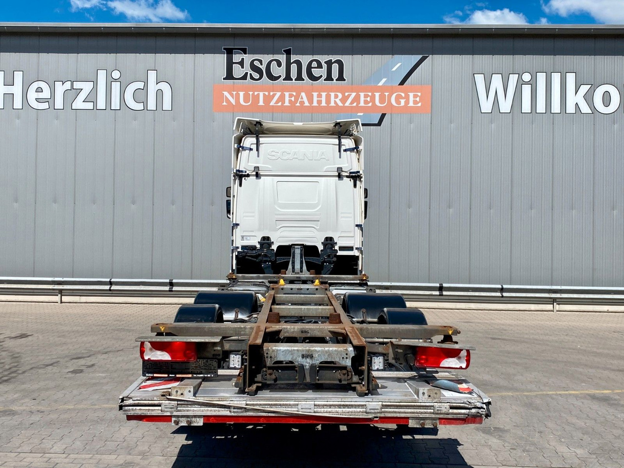 Scania R 450 B 6x2*4 | LBW 1,50to.*AHK*Retarder*Navi*AC - Container transporter/ Swap body truck: picture 4 Scania R 450 B 6x2*4 | LBW 1,50to.*AHK*Retarder*Navi*AC - Container transporter/ Swap body truck: picture 4