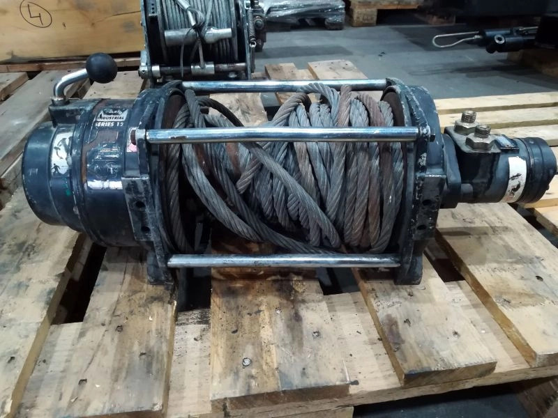 Cabrestante de arrastre - Winch: picture 1 Cabrestante de arrastre - Winch: picture 1