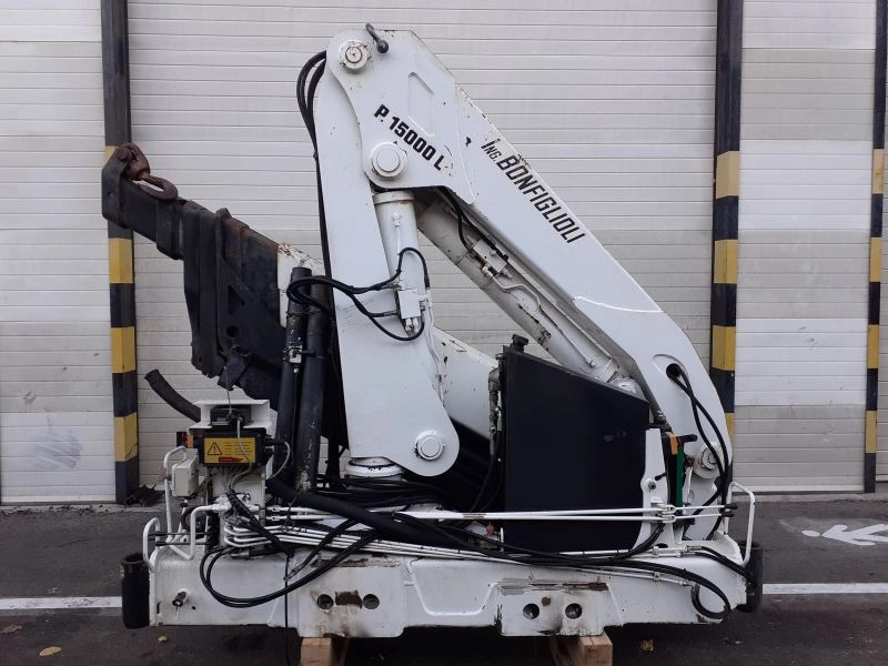 Grúa Bonfiglioli P.15000L - Loader crane for Truck: picture 1 Grúa Bonfiglioli P.15000L - Loader crane for Truck: picture 1