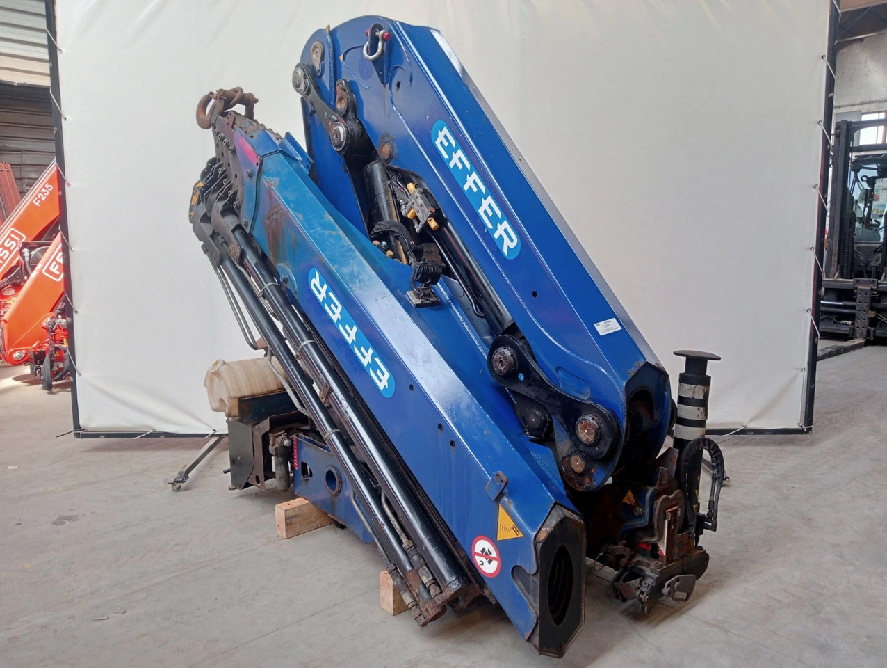 Grúa EFFER 305 5S - Loader crane for Truck: picture 4 Grúa EFFER 305 5S - Loader crane for Truck: picture 4