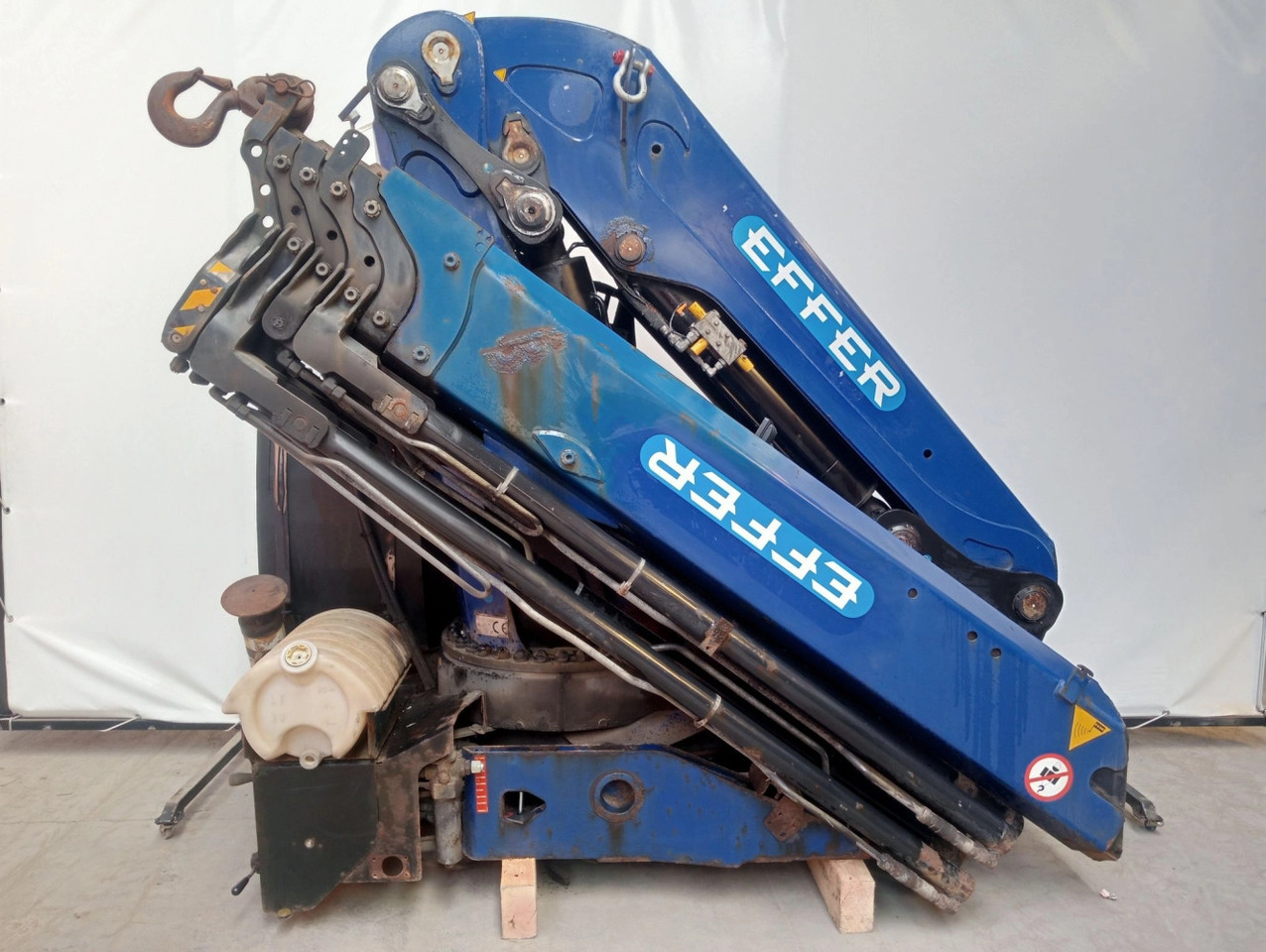 Grúa EFFER 305 5S - Loader crane for Truck: picture 1 Grúa EFFER 305 5S - Loader crane for Truck: picture 1