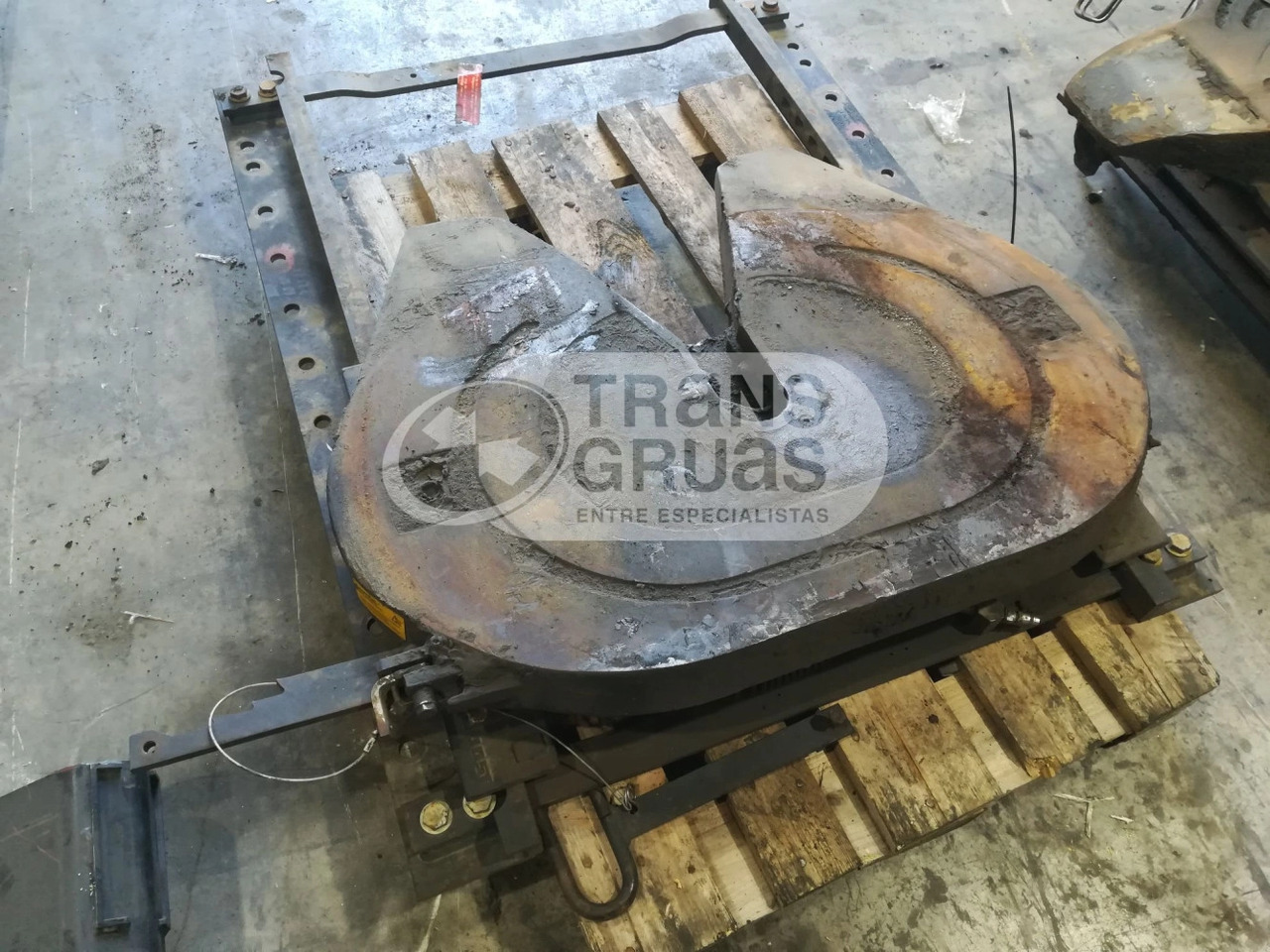 Quinta rueda - Fifth wheel coupling for Truck: picture 1 Quinta rueda - Fifth wheel coupling for Truck: picture 1