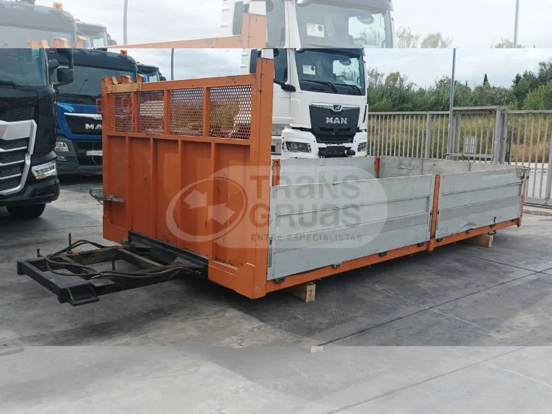 Carrocería fija usada - Flatbed body: picture 3 Carrocería fija usada - Flatbed body: picture 3