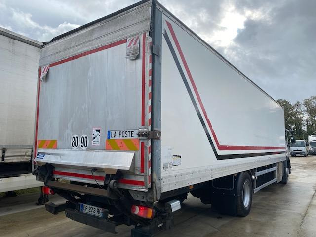 Renault D-Series 320.19 - Box truck: picture 4 Renault D-Series 320.19 - Box truck: picture 4