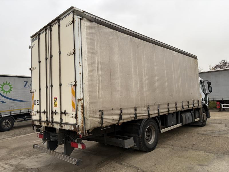 Renault Midlum 280 - Curtainsider truck: picture 5 Renault Midlum 280 - Curtainsider truck: picture 5
