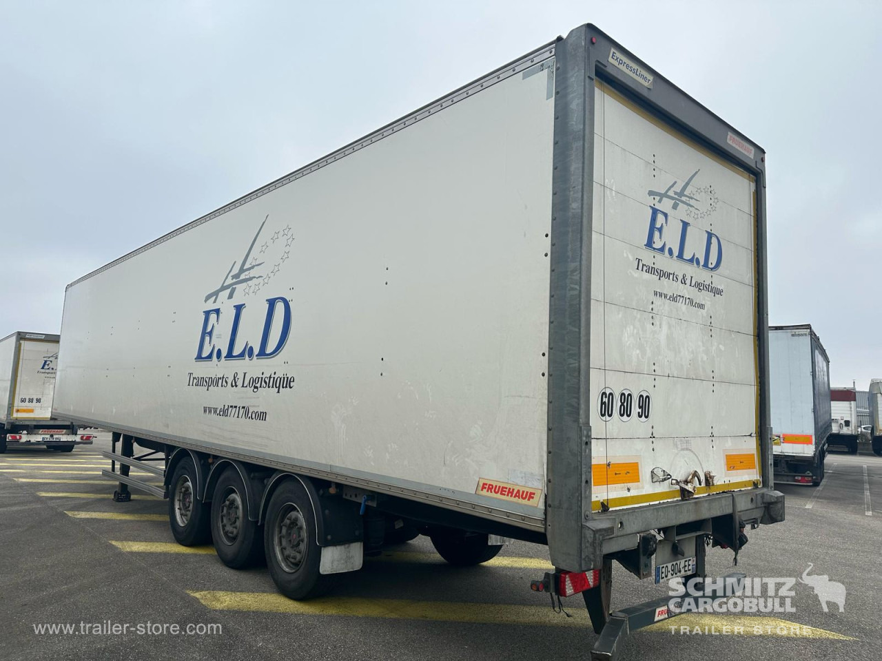 FRUEHAUF Dryfreight Standard Roller shutter door - Closed box semi-trailer: picture 5 FRUEHAUF Dryfreight Standard Roller shutter door - Closed box semi-trailer: picture 5