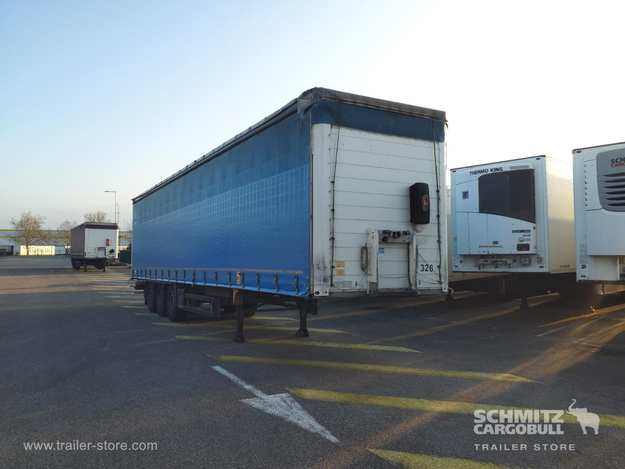 SCHMITZ Curtainsider Standard - Curtainsider semi-trailer: picture 1 SCHMITZ Curtainsider Standard - Curtainsider semi-trailer: picture 1