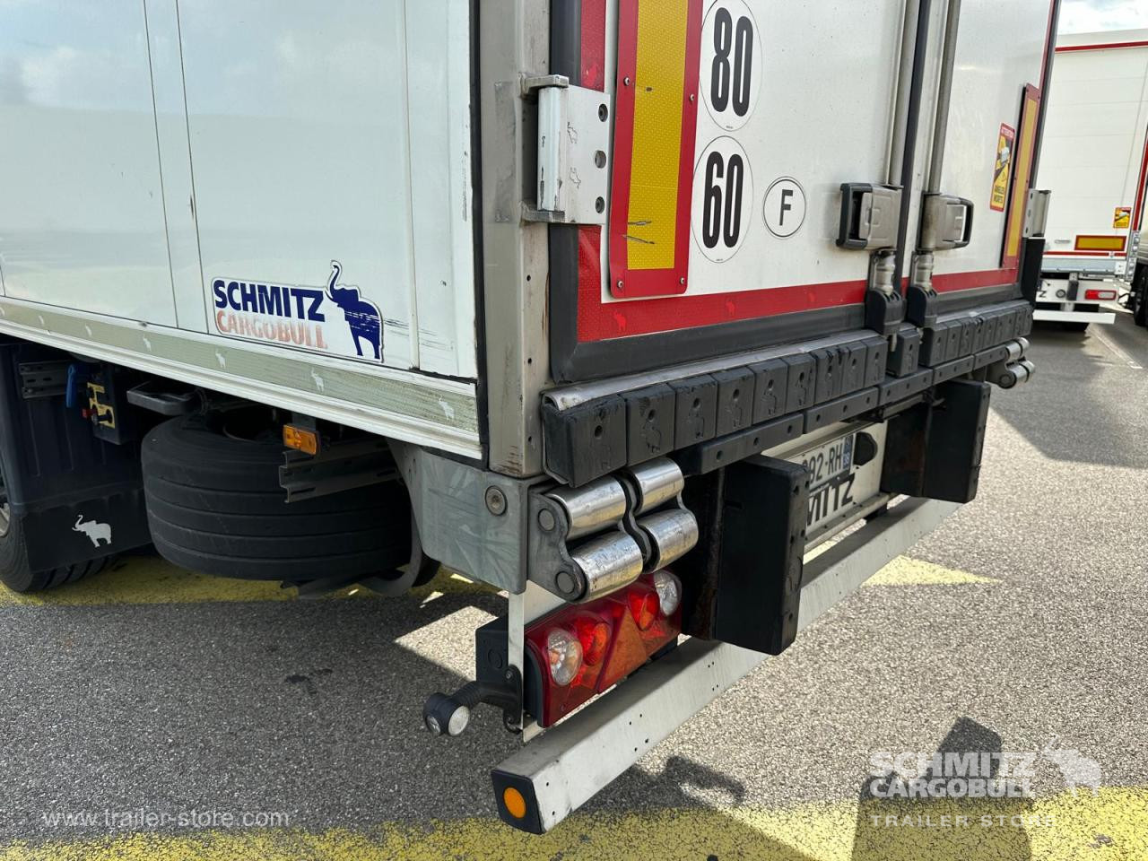 SCHMITZ Reefer Standard - Isothermal semi-trailer: picture 3 SCHMITZ Reefer Standard - Isothermal semi-trailer: picture 3