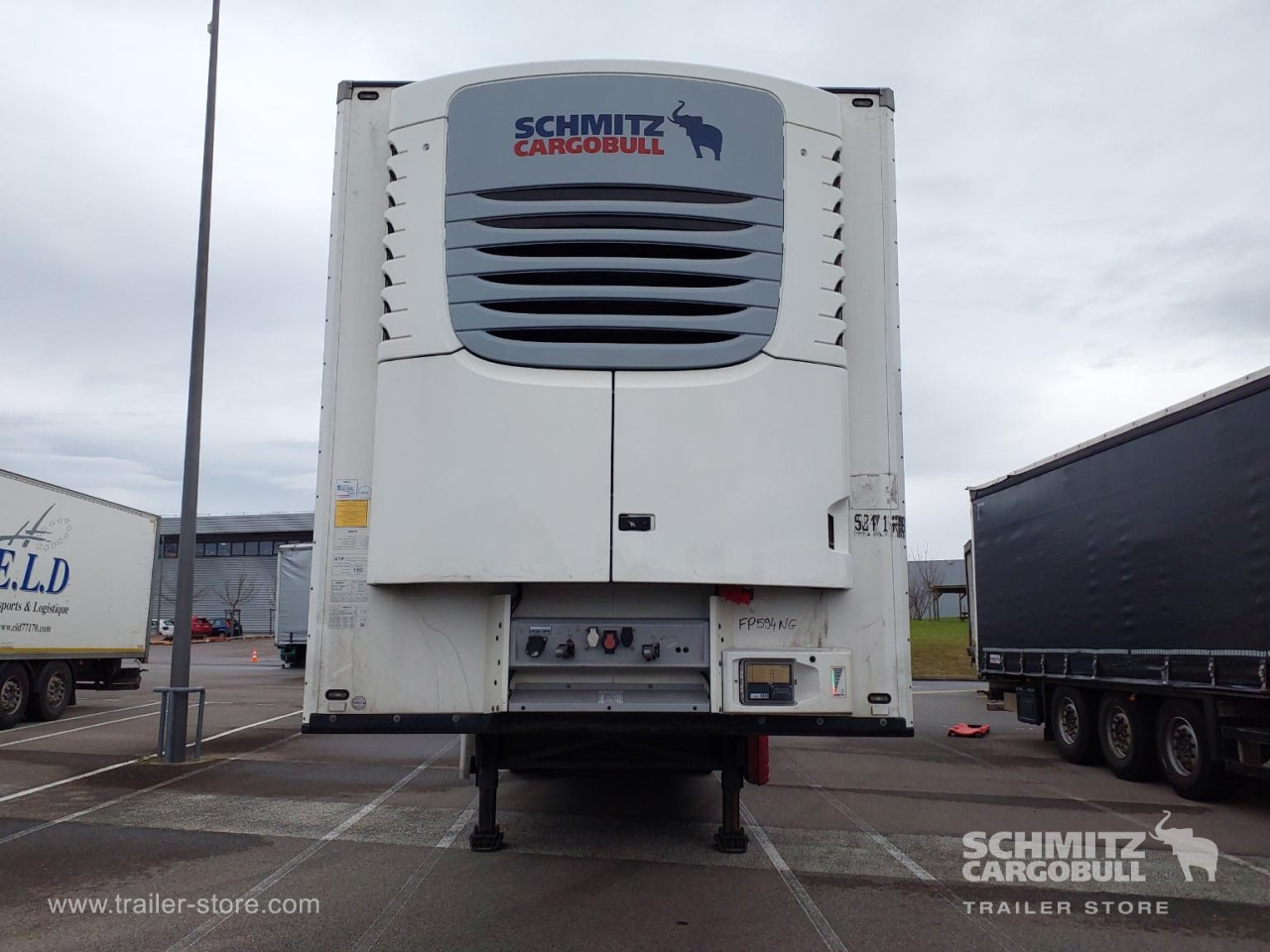 SCHMITZ Reefer Standard - Isothermal semi-trailer: picture 3 SCHMITZ Reefer Standard - Isothermal semi-trailer: picture 3