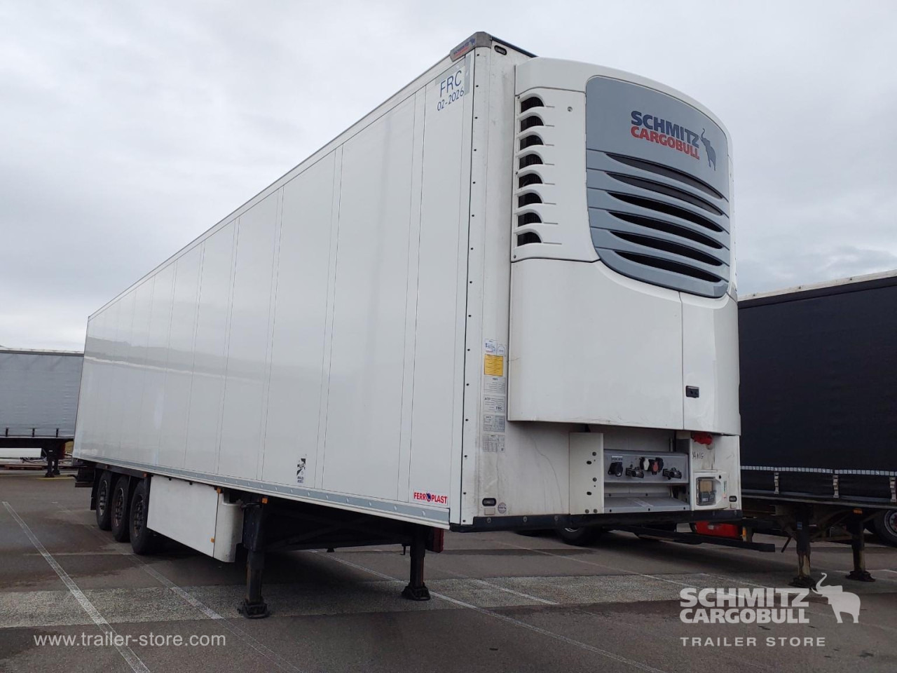 SCHMITZ Reefer Standard - Isothermal semi-trailer: picture 1 SCHMITZ Reefer Standard - Isothermal semi-trailer: picture 1