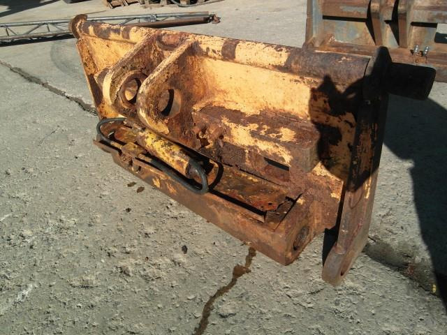 CASE 821 - Schnellwechsler Radlader - Quick coupler: picture 1 CASE 821 - Schnellwechsler Radlader - Quick coupler: picture 1