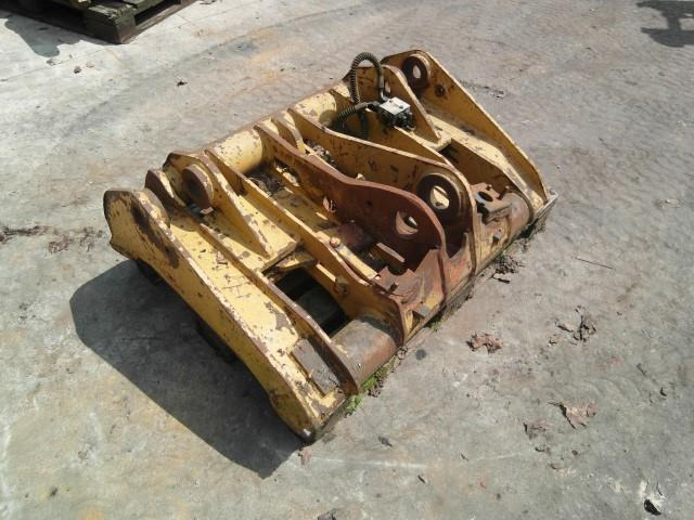 CAT 938 G - Schnellwechsler Radlader - Quick coupler for Construction machinery: picture 2 CAT 938 G - Schnellwechsler Radlader - Quick coupler for Construction machinery: picture 2