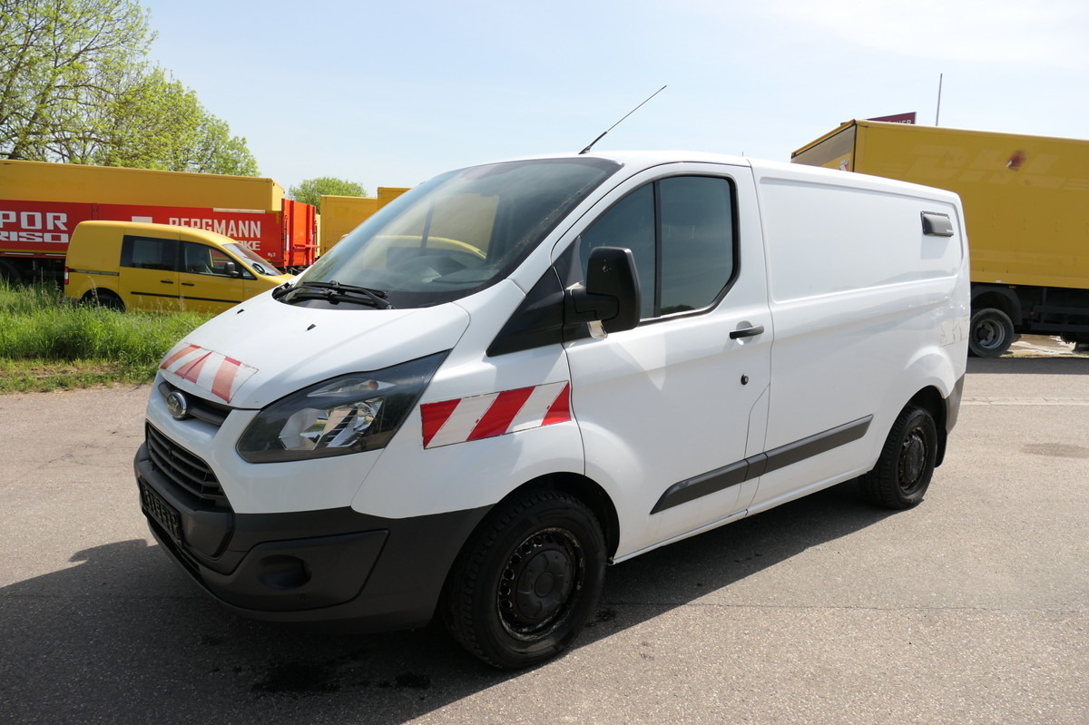 FORD Transit Custom 2,2l TDCI L1H1 COC KLIMA WERKSTAT - Small van: picture 3 FORD Transit Custom 2,2l TDCI L1H1 COC KLIMA WERKSTAT - Small van: picture 3