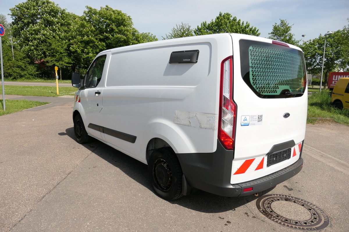 FORD Transit Custom 2,2l TDCI L1H1 COC KLIMA WERKSTAT - Small van: picture 5 FORD Transit Custom 2,2l TDCI L1H1 COC KLIMA WERKSTAT - Small van: picture 5